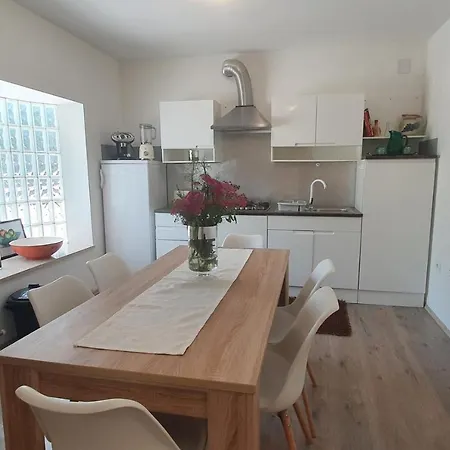Relaxing Gardens For Max 8 Persons In Istria Apartment Novaki Pazinski