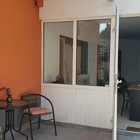 Relaxing Gardens For Max 8 Persons In Green Central Istria Apartment